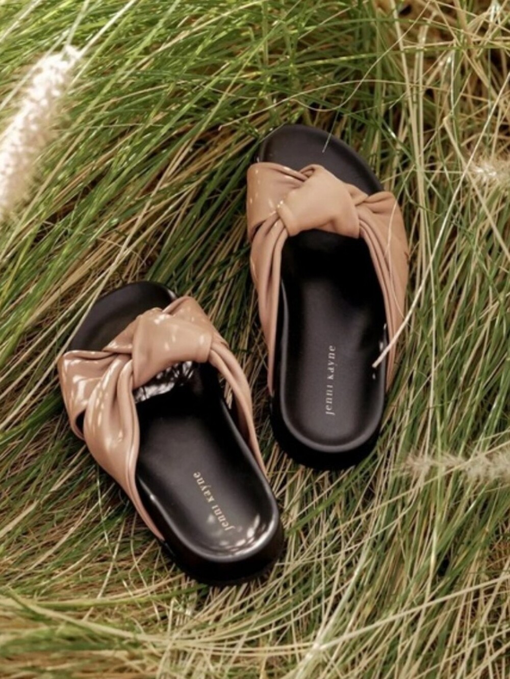 Jenni Kayne Leather Knot Brown & Black Slip On Sandal Women's Size 38